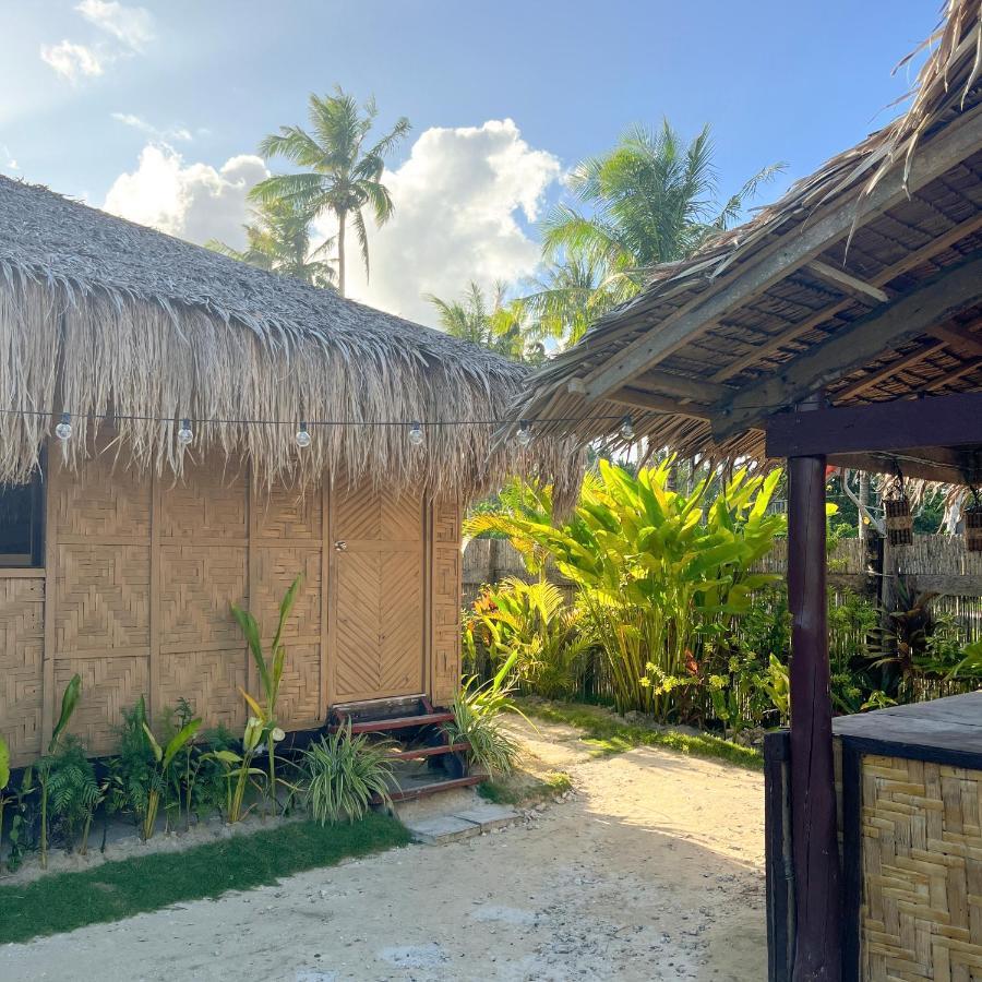 Siargao Tropic Hostel 卢纳将军城 外观 照片